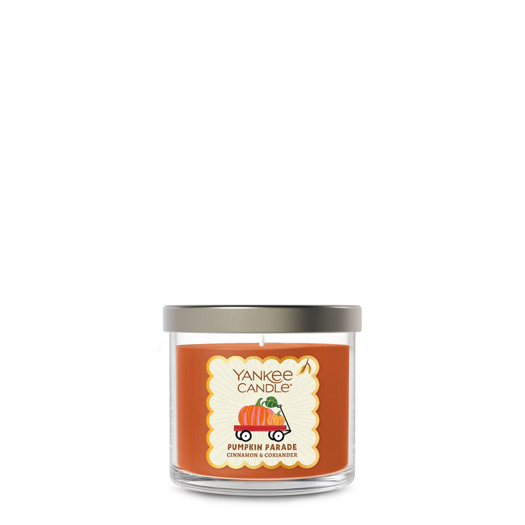 Pumpkin Parade Small Tumbler Candle Z8
